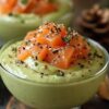 Mousse de Noël à l’avocat et au saumon fumé